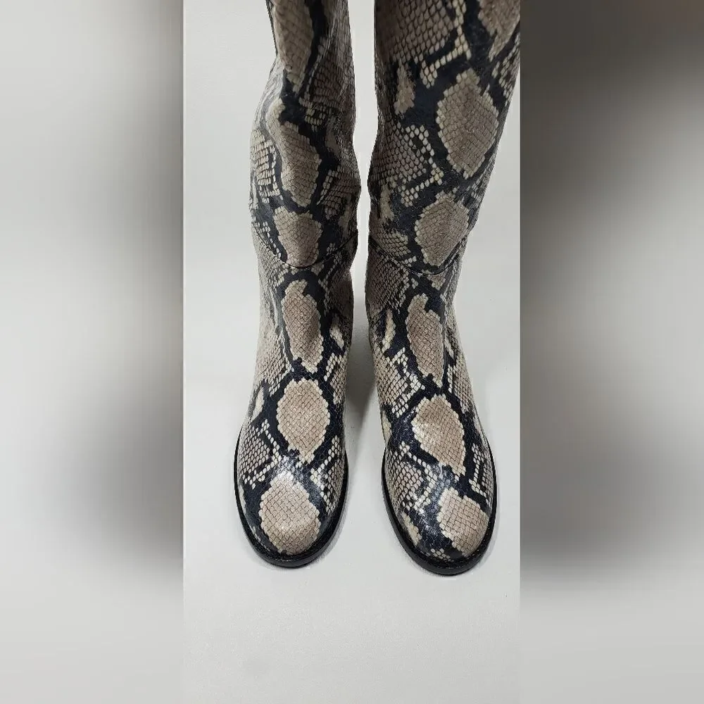 Stuart Weitzman pathython‎ over the knee flat heel boots Cream